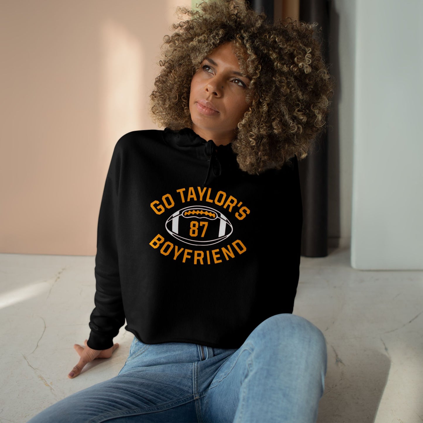 Go Taylor's Boyfriend Crop Hoodie - Perfect for Game Day and Fan Wear